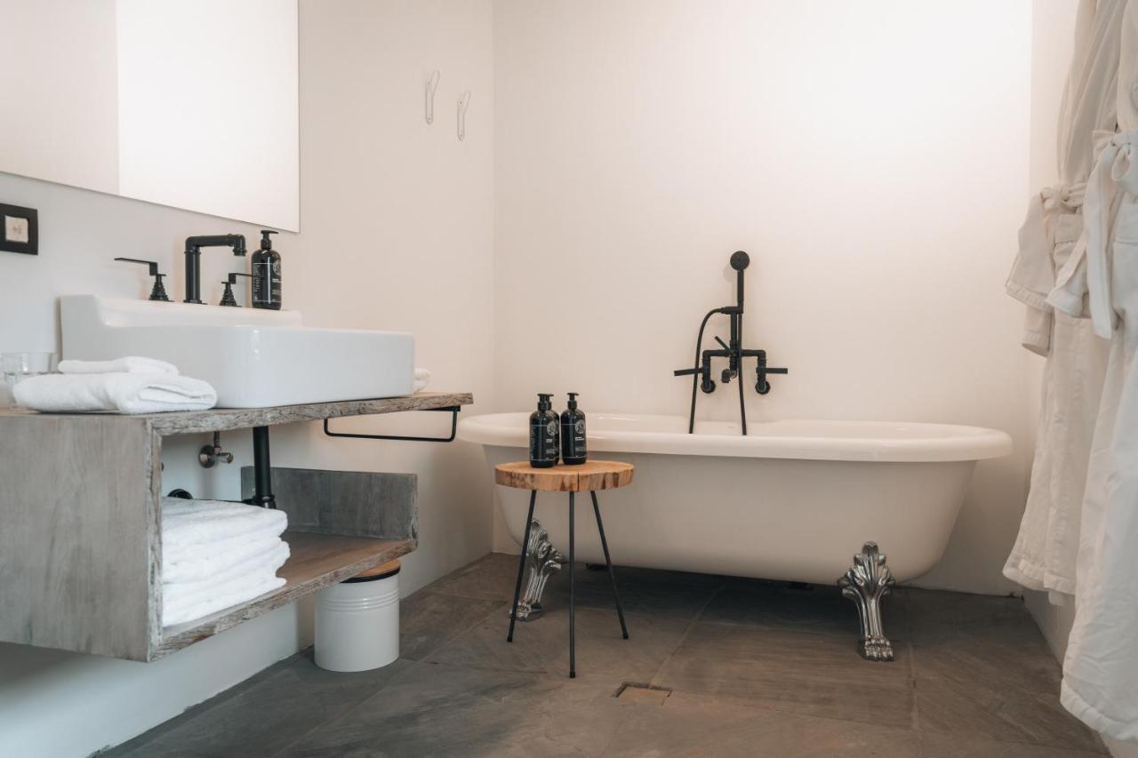 Indrani Lodge Loupoigne Ngoại thất bức ảnh